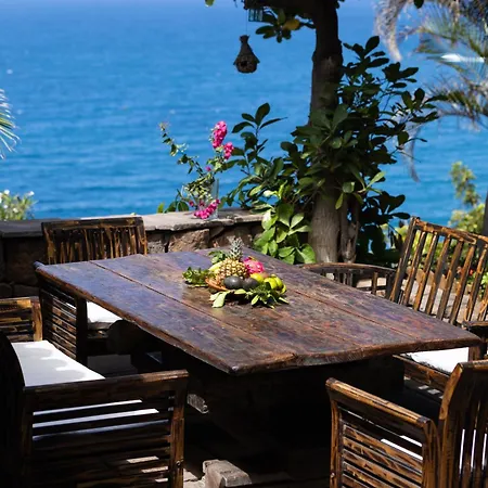 Home2book Atlantic View Rustic